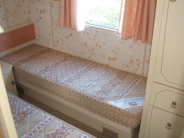 Luodziu Dvaras * Салакас